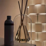 diffuseur huiles essentielles verre transparent moderne bâtonnets parfum inclusion liquide