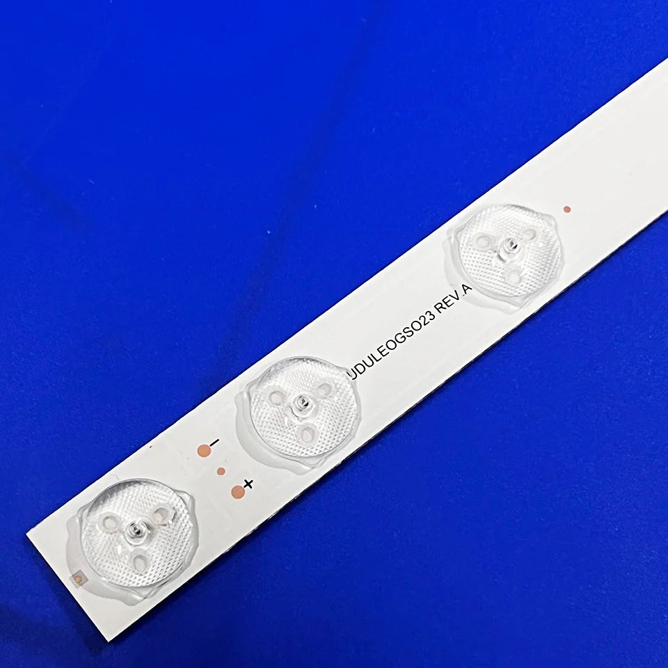 barre lumineuse led industrielle blanche bleue connecteur usb points fixation