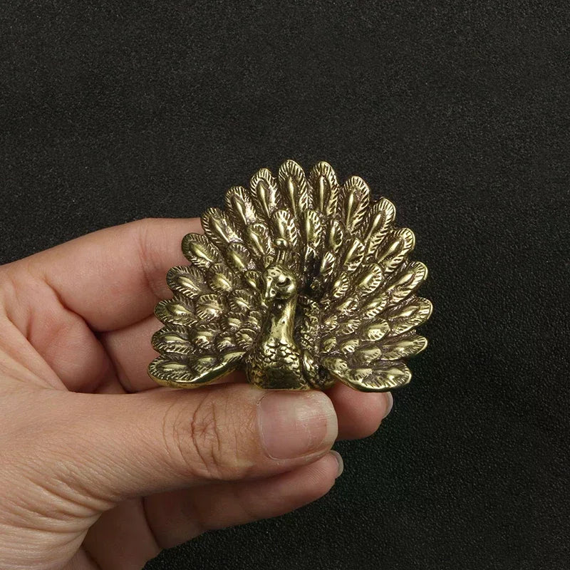 figurine paon ornement decoratif plumes bronze detaille sculpture resin asiatique echangefriendlyintérieurDecorationBureau