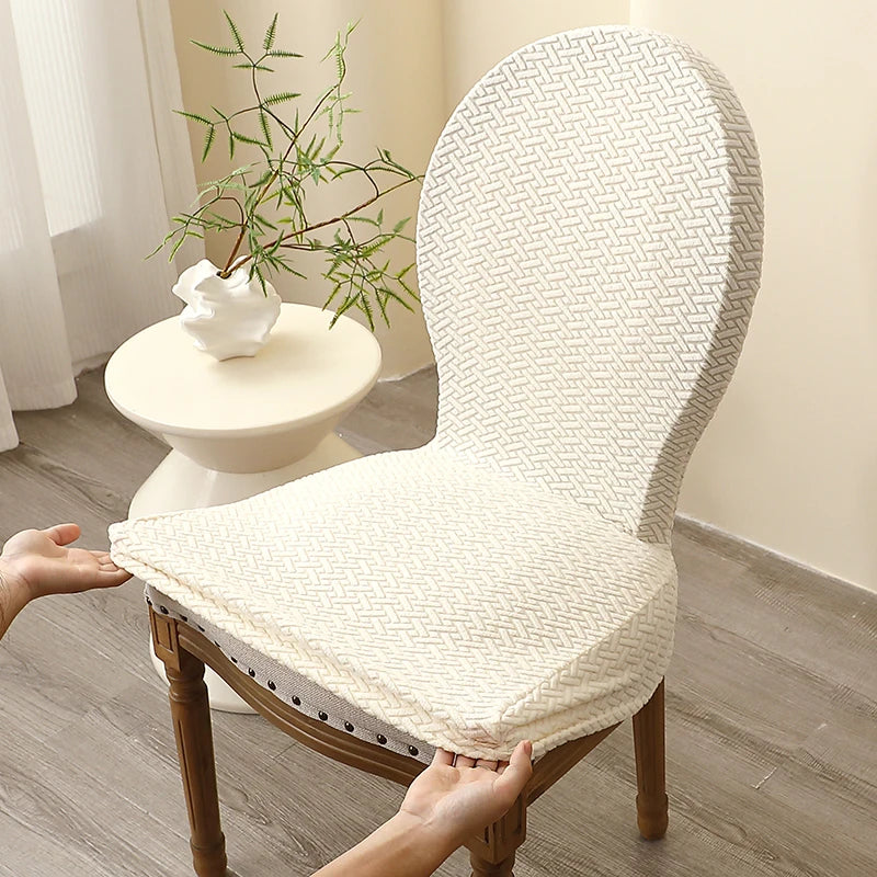 housse chaise tissée motifs géométriques beige moderne protection salon mariage