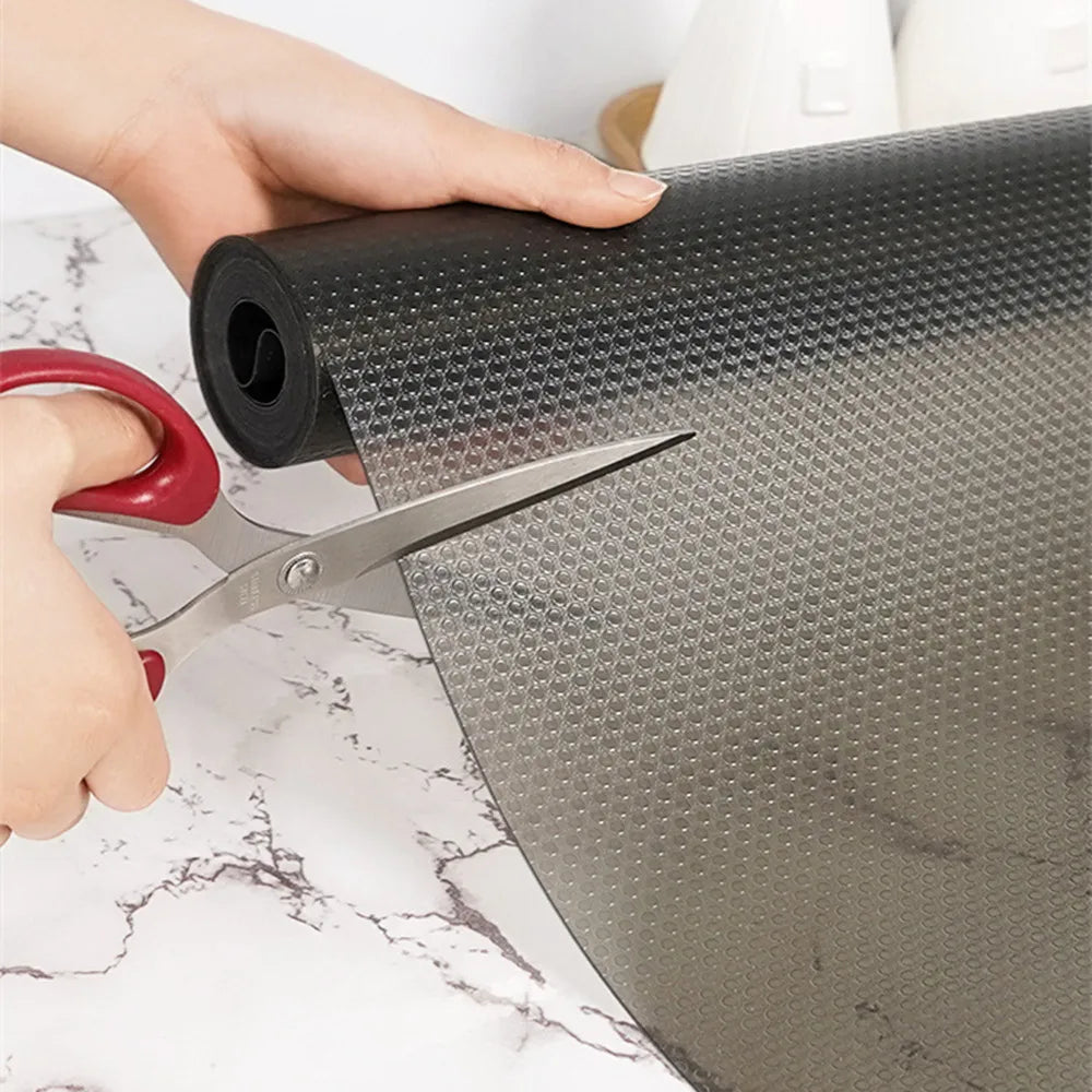 tapis rangement noir anti dérapant moderne points ronds éva adhésif grande taille