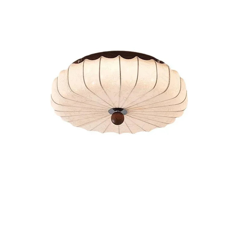 luminaire tissu vintage moderne beige marron motifs floraux opacité variable éclairage quotidien chambre couloir