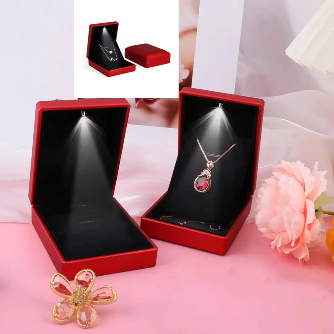boîte bijoux moderne boîte pendentifs box mariage fiançailles rouge noire bleue violet plastique mat
