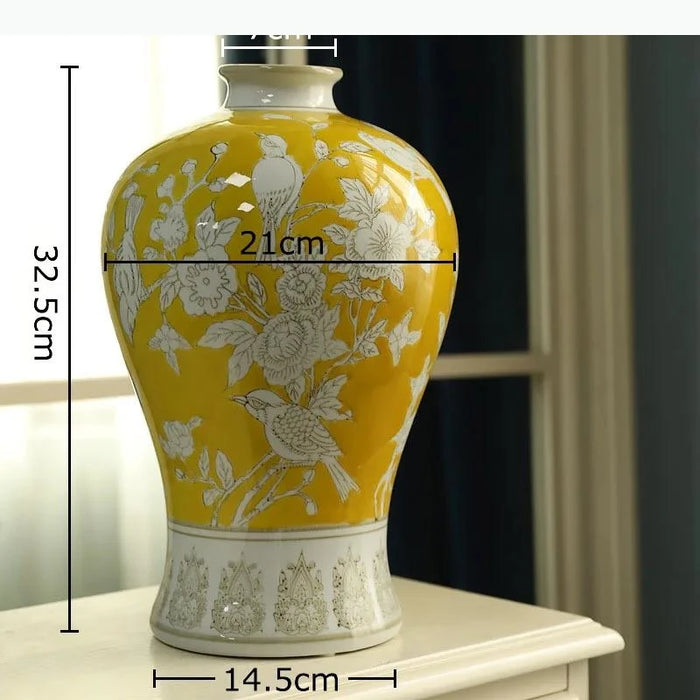 vase table classique floral bleu rose jaune blanc motifs fleurs oiseaux feuilles