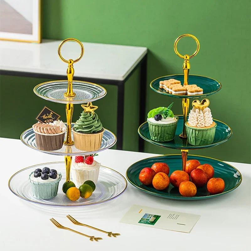 support desserts étages transparent moderne gâteaux fruits fourchettes dorées anniversaire mariage
