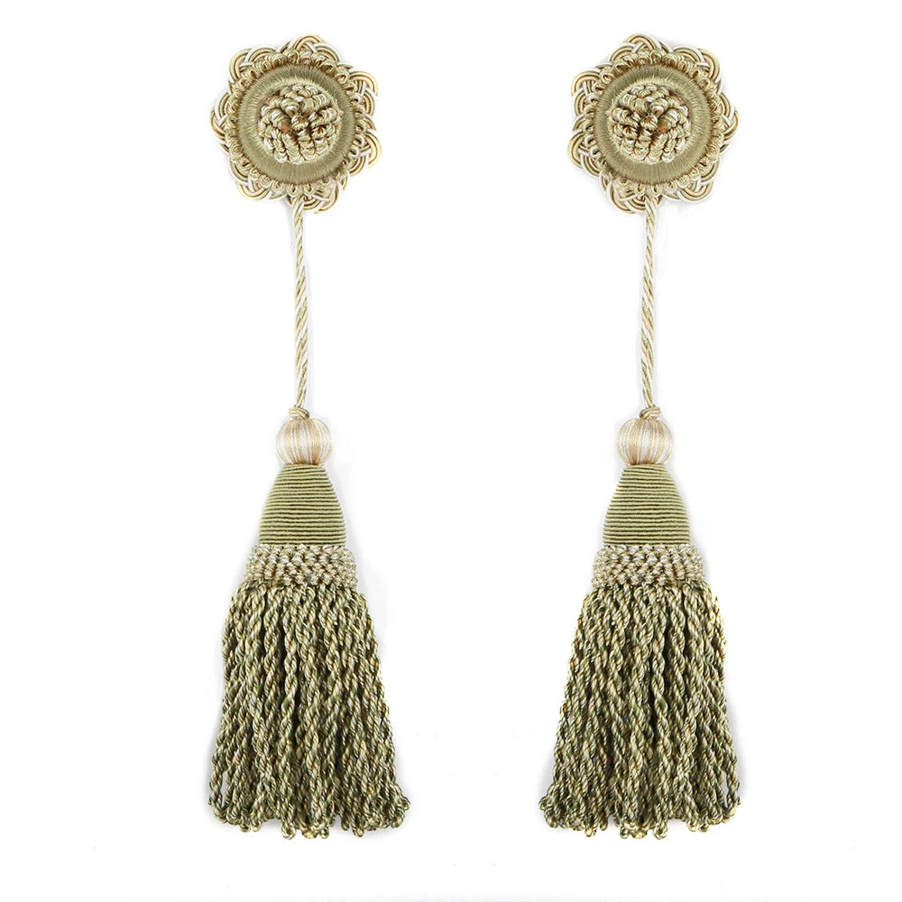 pompons rideau dorés tissés noeuds traditionnels fixations accessoires décoration intérieure textiles maison