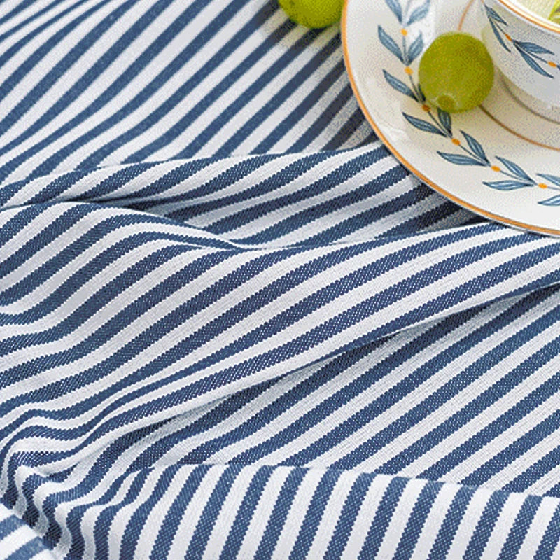 nappe table rectangulaire rayures diagonales bleu marine moderne imperméable polyester 140cm 180cm 200cm 220cm