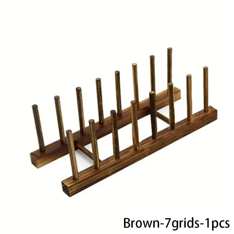 support vaisselle bois naturel moderne assiettes verres organisation cuisine minimaliste