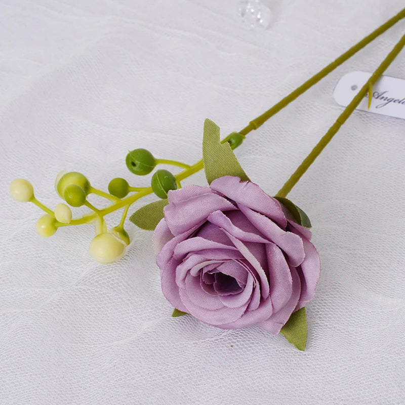 Bouquet fleurs artificielles roses blanches rouges violettes orange classique decoration table mariage événement