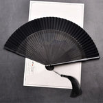 éventail traditionnel violetclair noir rouge vertpastel soie bambou rayures horizontales pompon