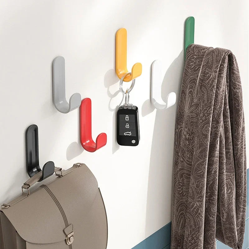 crochet mural adhésif serviette porte clés sac parapluie moderne gris rouge vert jaune noir
