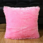 housse coussin peluche douce violet rouge vert blanc moderne décoration canapé maison salon