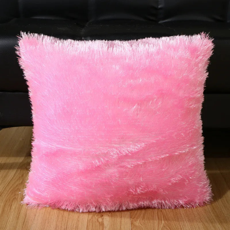 housse coussin peluche douce violet rouge vert blanc moderne décoration canapé maison salon