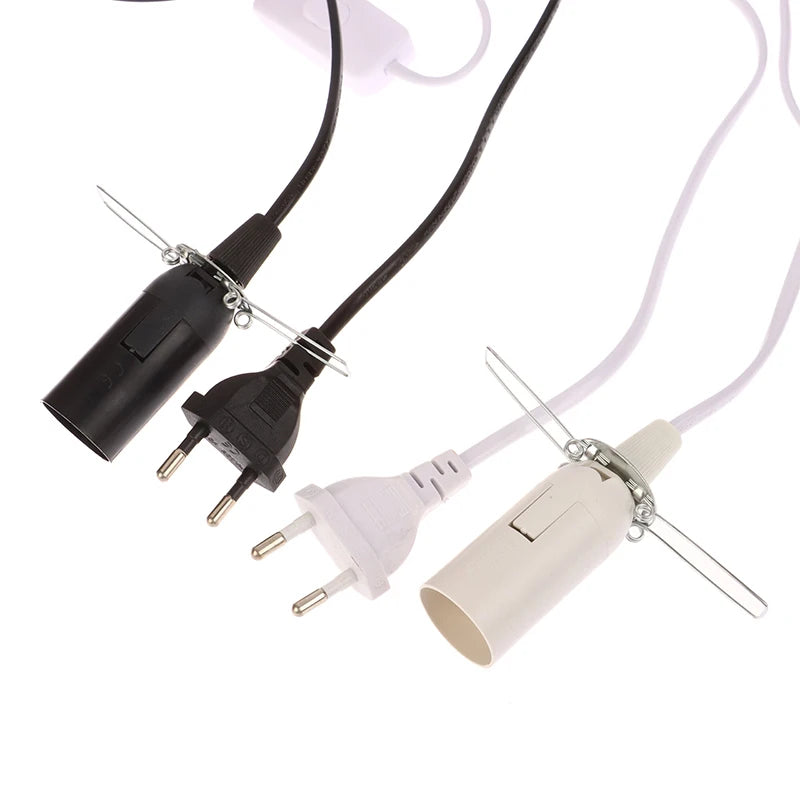 prise courant moderne noire blanche câble clips métalliques abs rond lisse