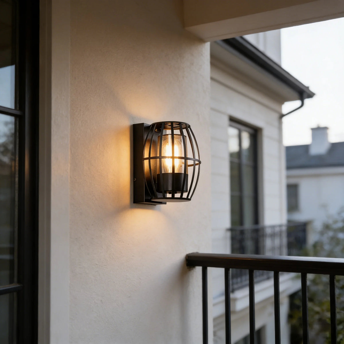 lampe murale moderne noire ip65 éclairage extérieur grille métallique fixations autonomes jardin balcon