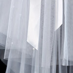 voile mariée tulle blanc classique clips ruban satin romantique fiançailles propositions photographie
