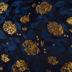 tissu brodé floral luxueux polyester largeur 160cm motifs or rouge noir marine