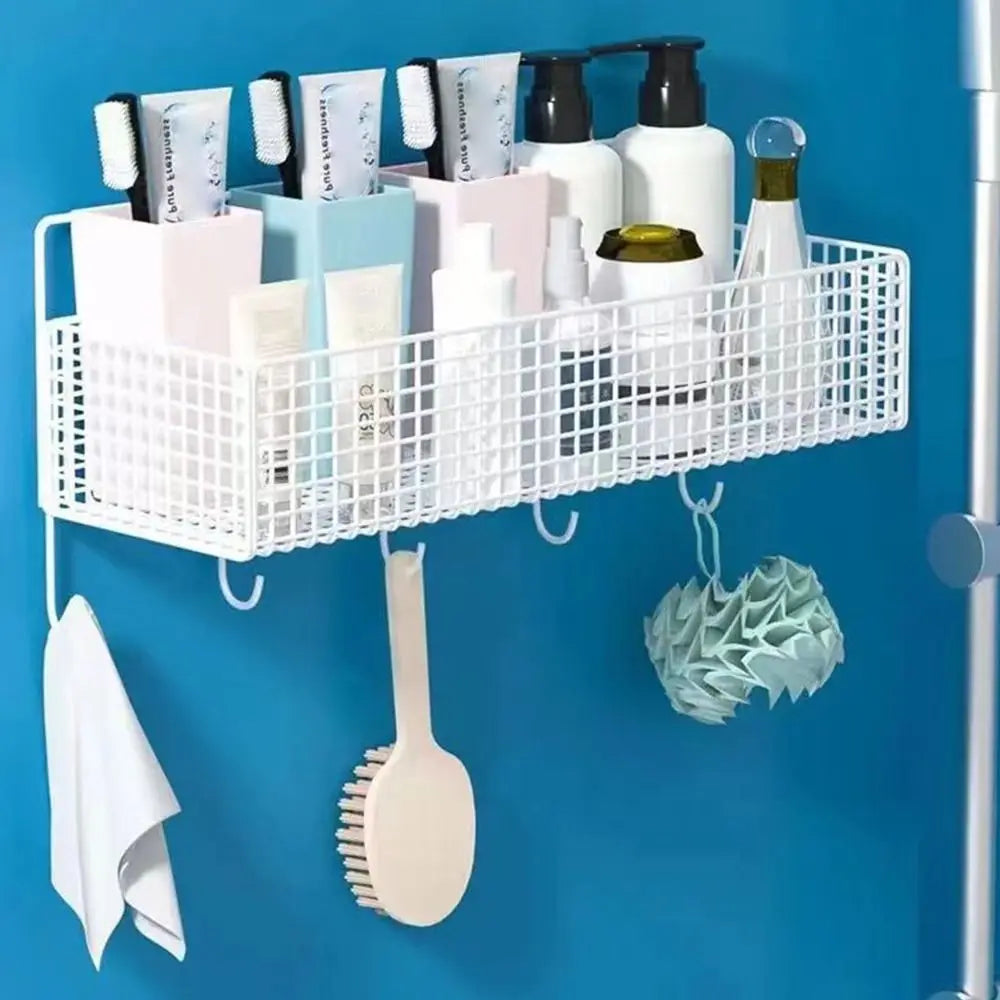 paniers suspendus maille métallique noir blanc modernes crochets organisateur salle bain cosmétiques minimalistes