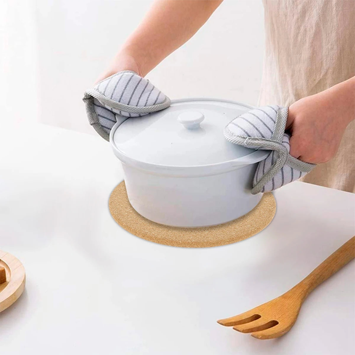 tapis protection vaisselle moderne pièces marron clair texture naturelle respectueux environnement