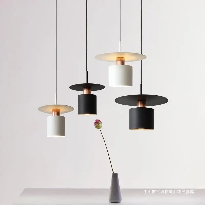 lampe suspendue moderne minimaliste blanc noir doré pendentif câble salon chambre étude