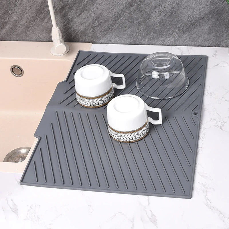 tapis drainage silicone gris moderne rayures horizontales antidérapant cuisine vaisselle séchage large medium small