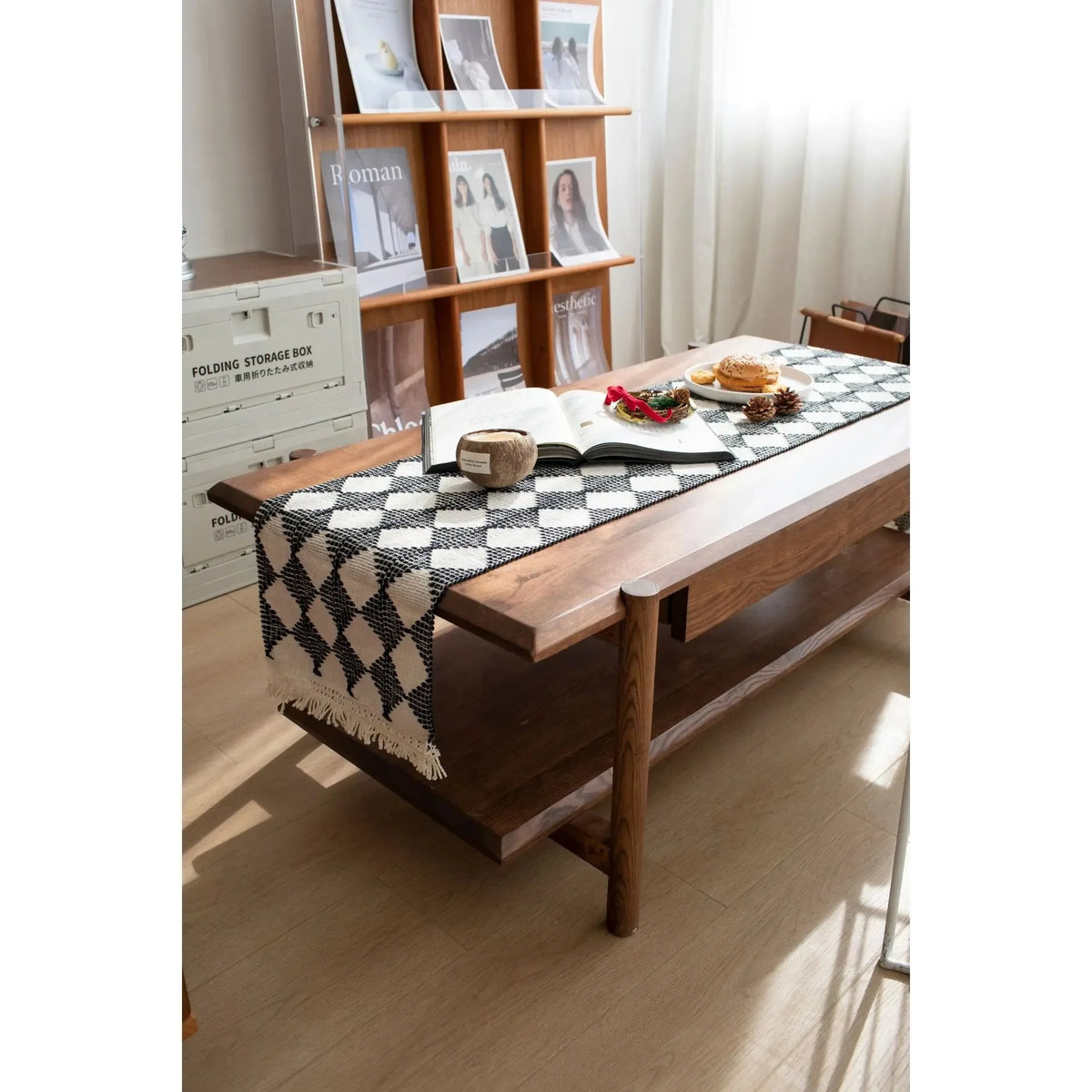 chemin table noir blanc motif losange moderne rustique polyester coton bordure frisée inclusion bougie