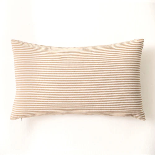 coussin plaid moderne beige blanc carreaux 30x50cm 45x45cm lit canapé décoration
