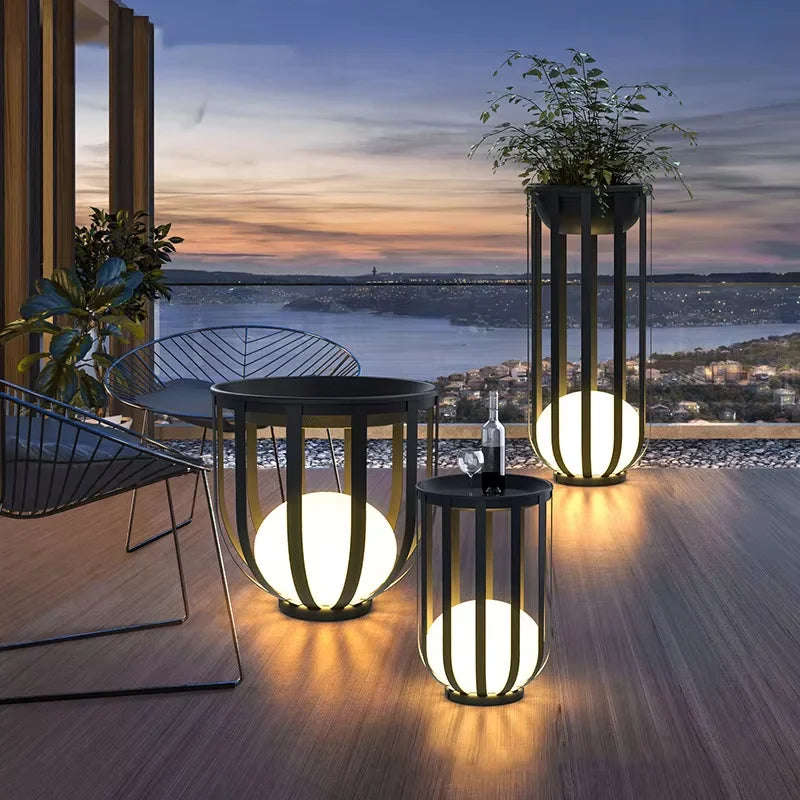 lampe solaire extérieure moderne noire rayures verticales support plante décorative