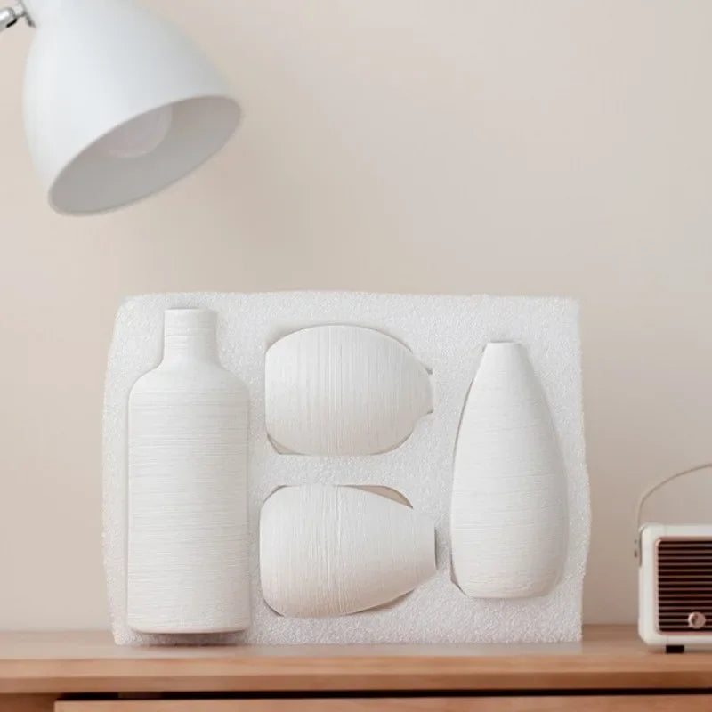 vase céramique blanc minimaliste ligne horizontale décoration intérieur table simpleOpaque