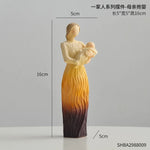 figurines decoratives abstraites famille couple emotions texturées bois sculpté couleurs vases tournesols