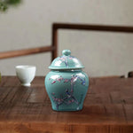 pot épices céramique blanc bleu fleurs traditionnel couvercle vase décoration table centerpiece