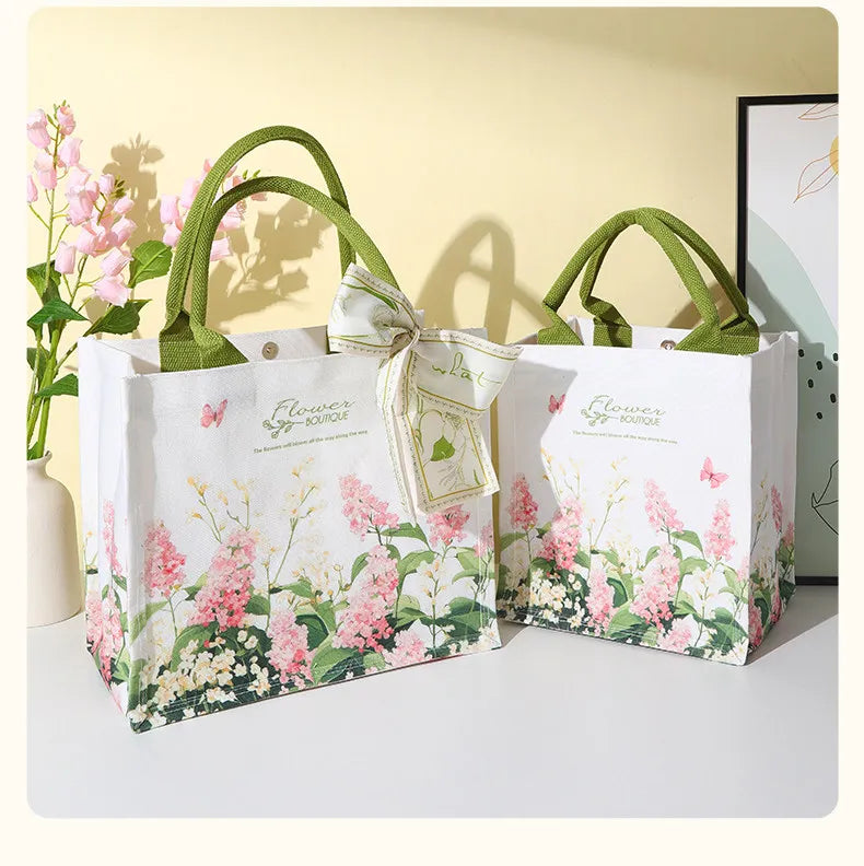 sac main toile fleurs blanc vert rose élégant réutilisable écologique poignées vertes