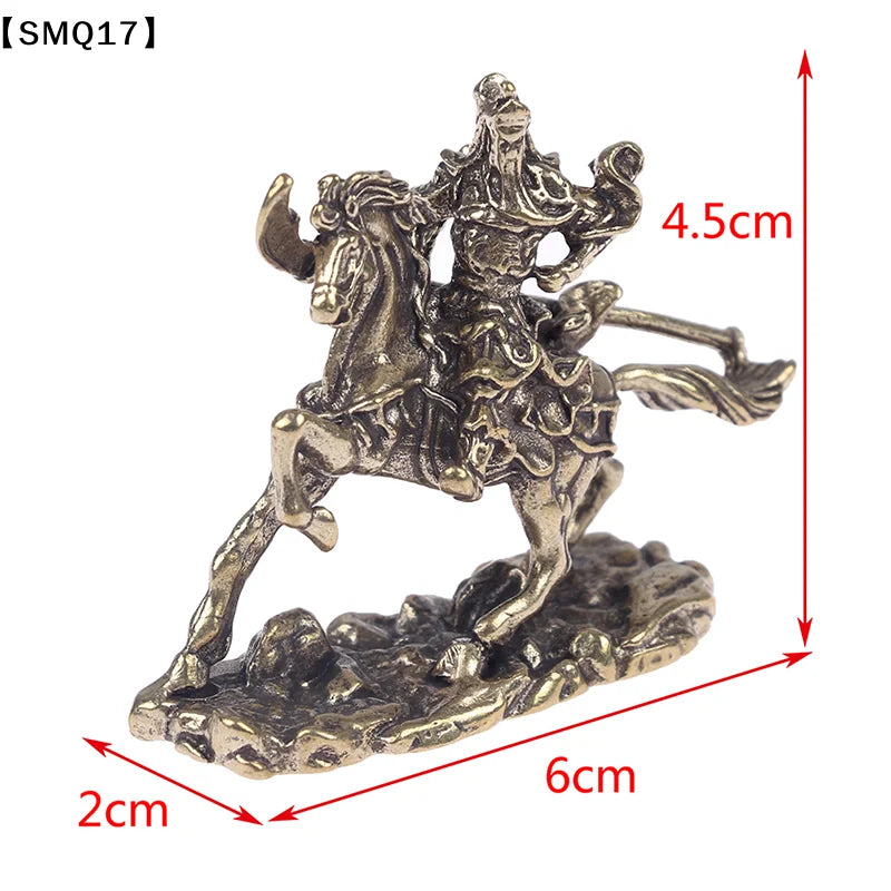 statue décorative personnage cheval doré bronze texture métal vieilli traditionnel art asiatique