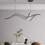 suspension lumineuse moderne aluminium noir lumière froide chaîne blanc ondulé contemporain