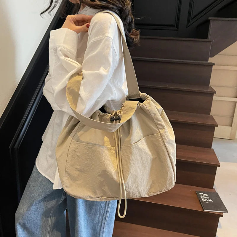 sac bandoulière femme toile polyvalent fourre tout poche zippée décontracté occassionnel marron clair vert