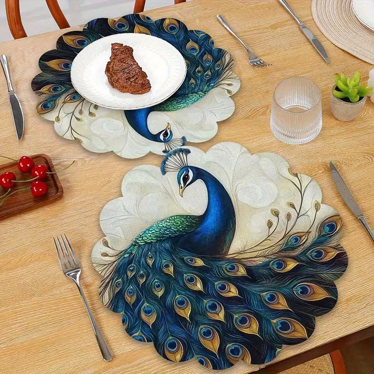 napperons élégants paon motifs plumes bleu vert or assiettes décoratives table moderne