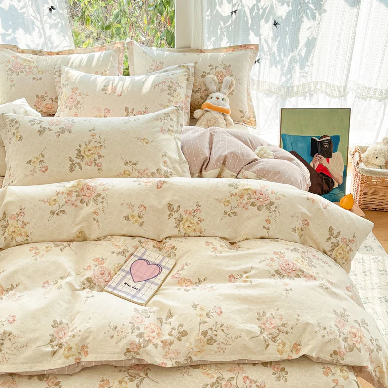 Housse de couette or motif floral luxe