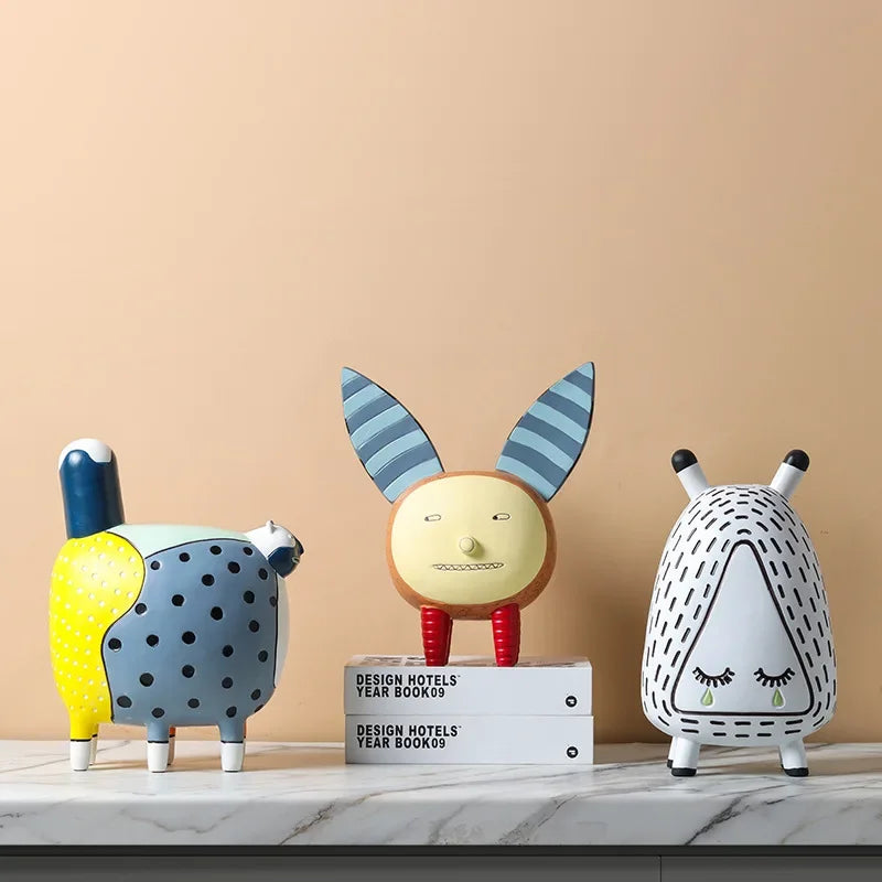 figurines decoratives modernes enfants couleurs vives motifs points textures lisses deco maison exposition