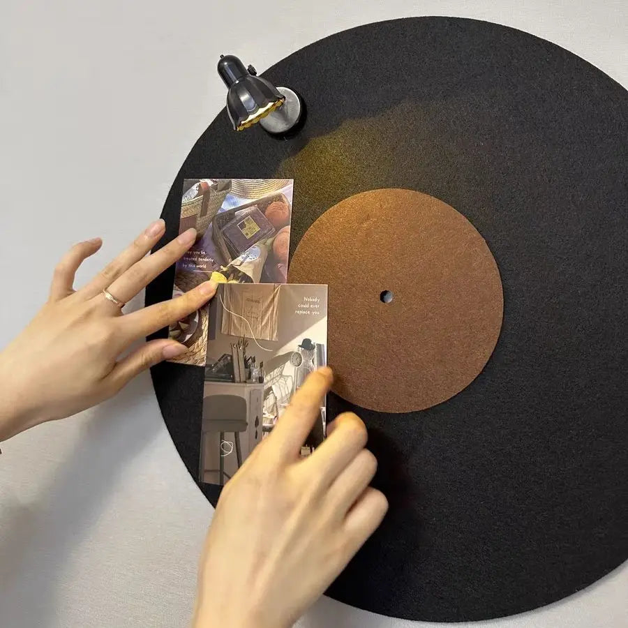 disques vinyle noir feutre moderne décoratif adhésif porte clés ours cartes postales texture mat