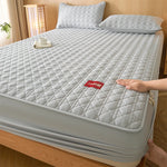 protège matelas imperméable antibactérien antiacariens quilté blanc rose gris beige moderne adhésif