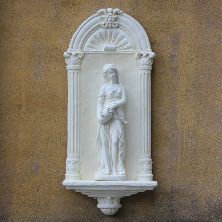 décoration murale extérieure statue classique antique grise sculptée détaillée bar patio
