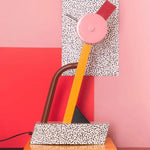 lampe table moderne rouge imprimée léopard abat jour rond interrupteur mural jaune noir blanc