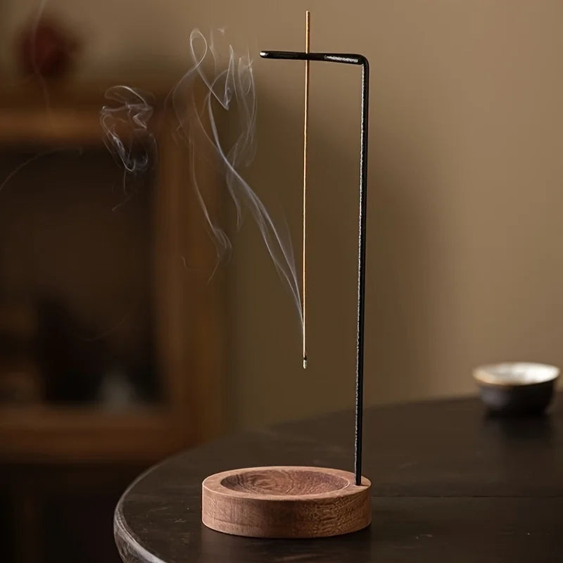 porte encens minimaliste moderne support métallique bois clair bâtonnet encens petite coupelle zen décoration