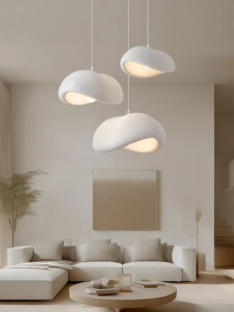 Suspension lumineuse moderne blanc texture granulée chaîne métallique ampoule E27 effets lumière chambre restaurant