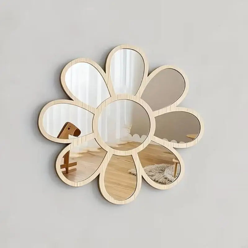 miroir decoratif forme fleur bois clair argent fixations figurines baleines coquillage