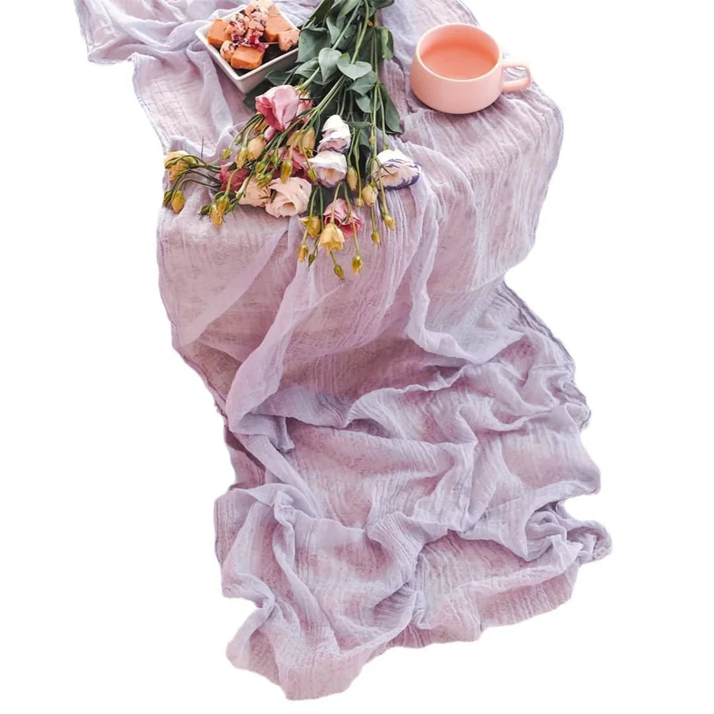 serviette table vert olive rose pâle crêpe plissée décorative rustique bouquets fleurs artificielles tasses