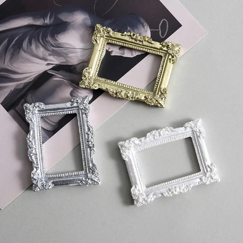 cadre photo miniature argenté doré blanc baroque ornements floraux vintage