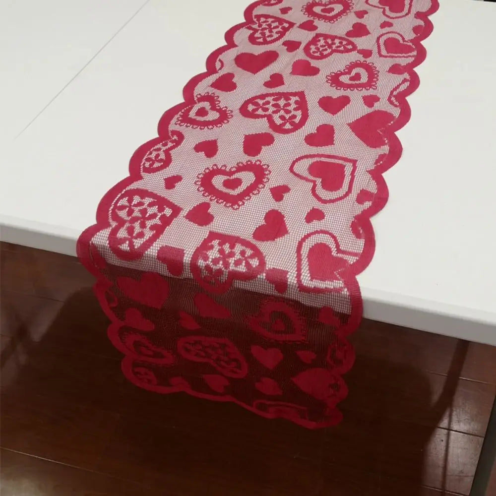 serviettes table rouge brodées cœurs romantiques été saint valentin classiques table manger