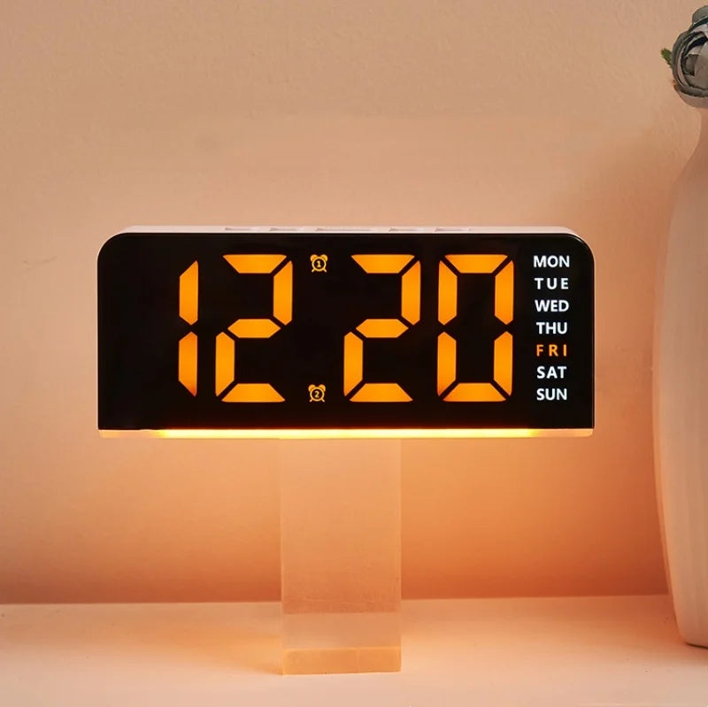 horloge numérique LED moderne multi couleurs ambiancé réglable sans marque