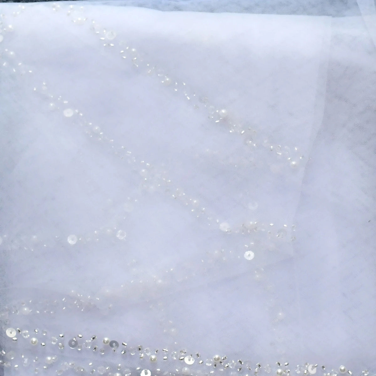 voile mariée blanc bord transparent classique peigne métallique